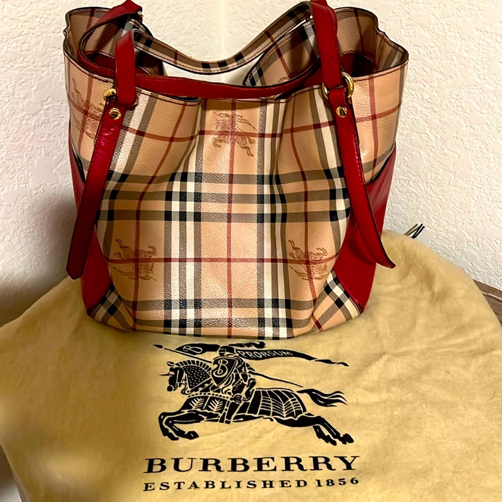 BURBERRY | Shoulder Handbag | Needs TLC